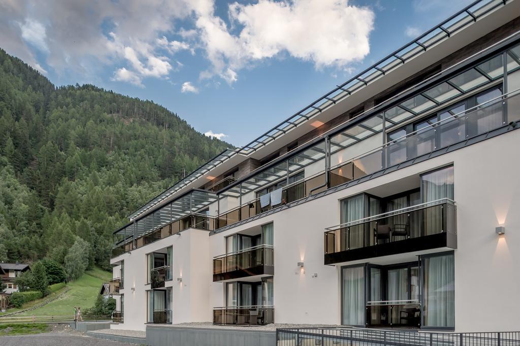 The Deluxe By Regina Aparthotel Solden Exterior photo